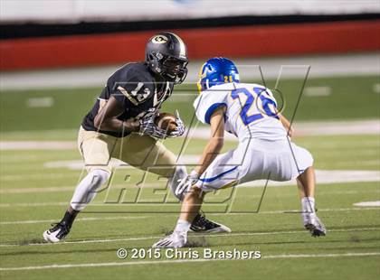 Thumbnail 1 in Central vs. Lakeside (War Memorial Stadium) photogallery.