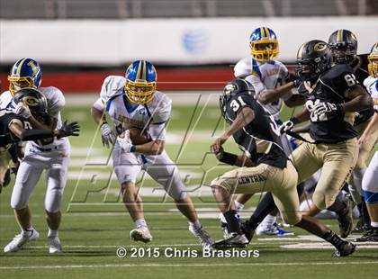 Thumbnail 3 in Central vs. Lakeside (War Memorial Stadium) photogallery.