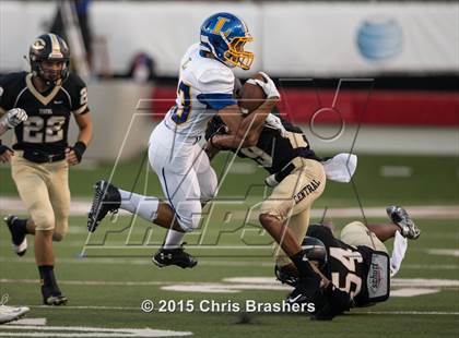 Thumbnail 2 in Central vs. Lakeside (War Memorial Stadium) photogallery.