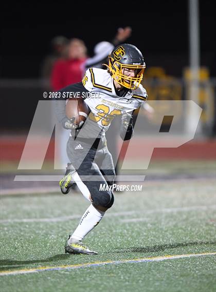 Thumbnail 2 in El Capitan vs Mission Bay (CIF SD D3 Semifinal) photogallery.