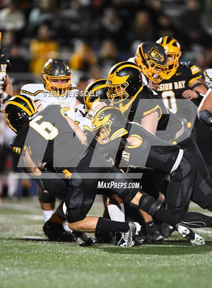 Thumbnail 2 in El Capitan vs Mission Bay (CIF SD D3 Semifinal) photogallery.
