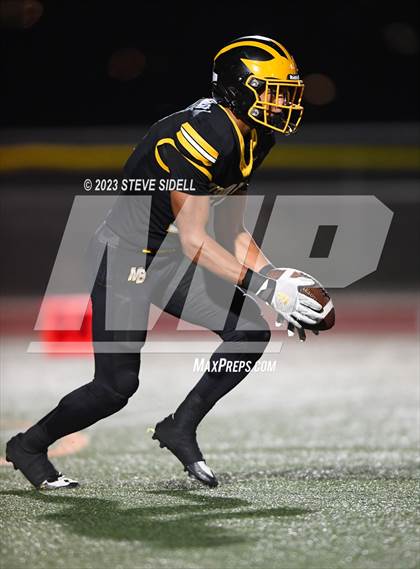 Thumbnail 2 in El Capitan vs Mission Bay (CIF SD D3 Semifinal) photogallery.