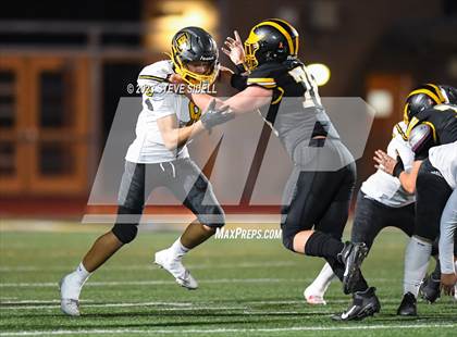 Thumbnail 2 in El Capitan vs Mission Bay (CIF SD D3 Semifinal) photogallery.