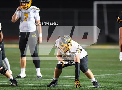 Thumbnail 3 in El Capitan vs Mission Bay (CIF SD D3 Semifinal) photogallery.