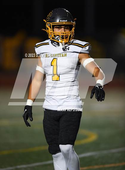 Thumbnail 3 in El Capitan vs Mission Bay (CIF SD D3 Semifinal) photogallery.