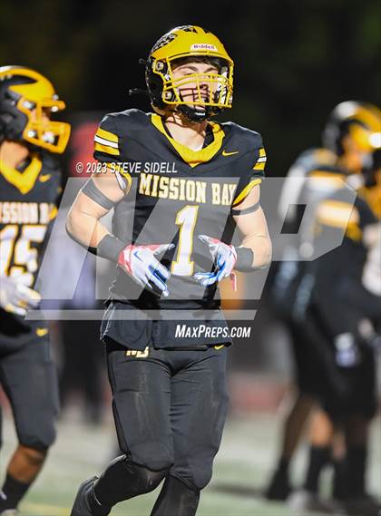 Thumbnail 2 in El Capitan vs Mission Bay (CIF SD D3 Semifinal) photogallery.