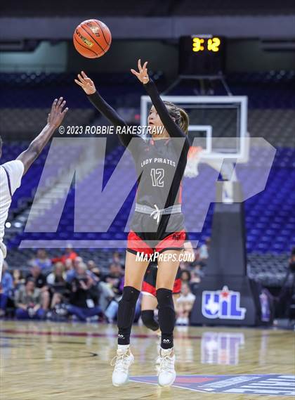 Thumbnail 2 in Fulshear vs. Cooper (UIL 5A Basketball State Semifinal) photogallery.