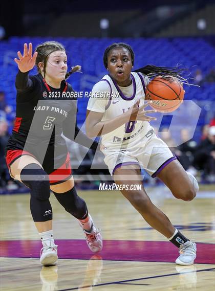 Thumbnail 2 in Fulshear vs. Cooper (UIL 5A Basketball State Semifinal) photogallery.