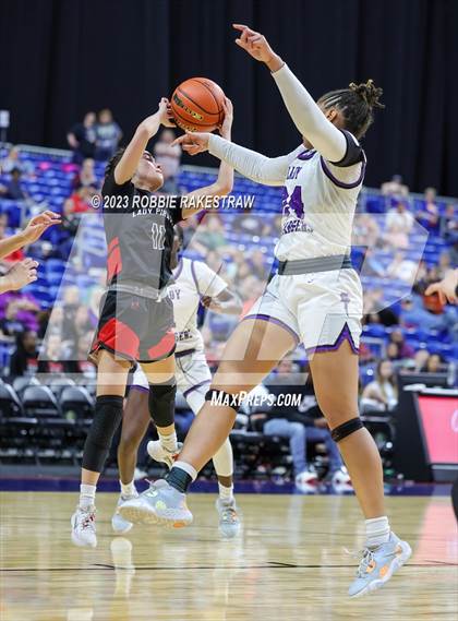 Thumbnail 2 in Fulshear vs. Cooper (UIL 5A Basketball State Semifinal) photogallery.