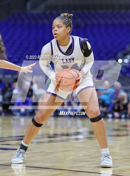 Thumbnail 3 in Fulshear vs. Cooper (UIL 5A Basketball State Semifinal) photogallery.