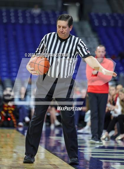 Thumbnail 3 in Fulshear vs. Cooper (UIL 5A Basketball State Semifinal) photogallery.