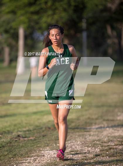Thumbnail 2 in Brownsville Invitational photogallery.