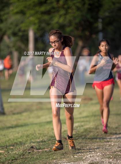 Thumbnail 2 in Brownsville Invitational photogallery.