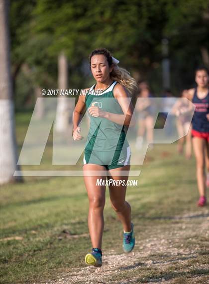 Thumbnail 2 in Brownsville Invitational photogallery.