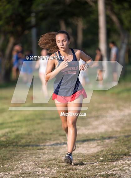 Thumbnail 3 in Brownsville Invitational photogallery.