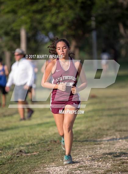 Thumbnail 2 in Brownsville Invitational photogallery.