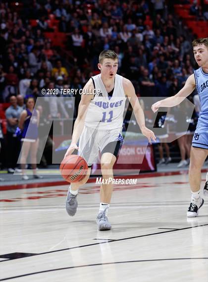 Thumbnail 3 in West Jordan vs. Fremont (UHSAA 6A Quarterfinal) photogallery.