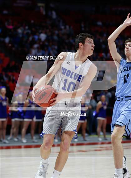 Thumbnail 2 in West Jordan vs. Fremont (UHSAA 6A Quarterfinal) photogallery.