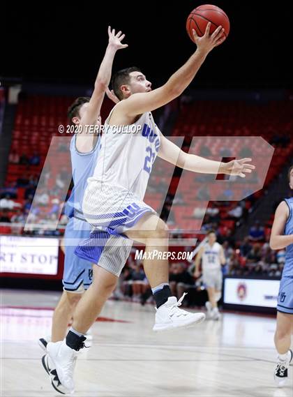 Thumbnail 2 in West Jordan vs. Fremont (UHSAA 6A Quarterfinal) photogallery.