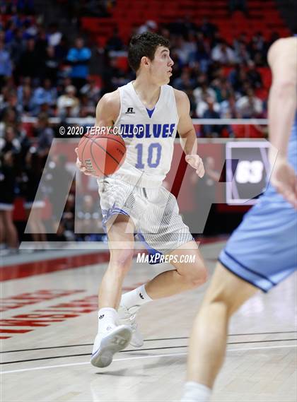 Thumbnail 2 in West Jordan vs. Fremont (UHSAA 6A Quarterfinal) photogallery.