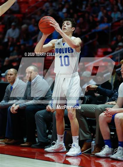Thumbnail 1 in West Jordan vs. Fremont (UHSAA 6A Quarterfinal) photogallery.