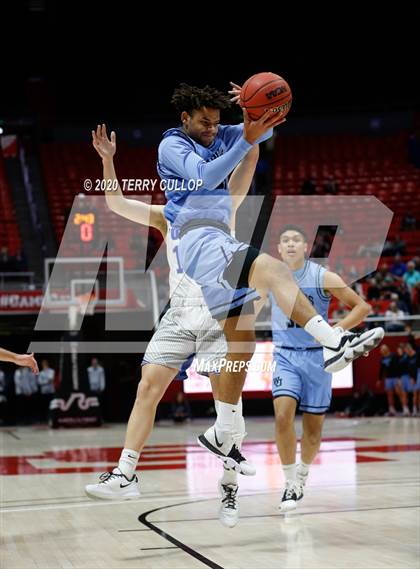 Thumbnail 1 in West Jordan vs. Fremont (UHSAA 6A Quarterfinal) photogallery.
