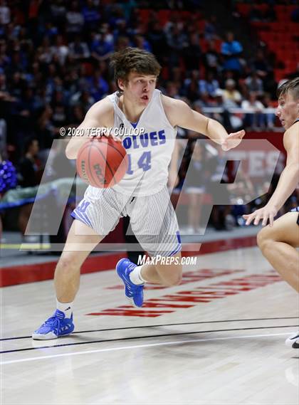 Thumbnail 2 in West Jordan vs. Fremont (UHSAA 6A Quarterfinal) photogallery.