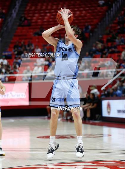 Thumbnail 2 in West Jordan vs. Fremont (UHSAA 6A Quarterfinal) photogallery.