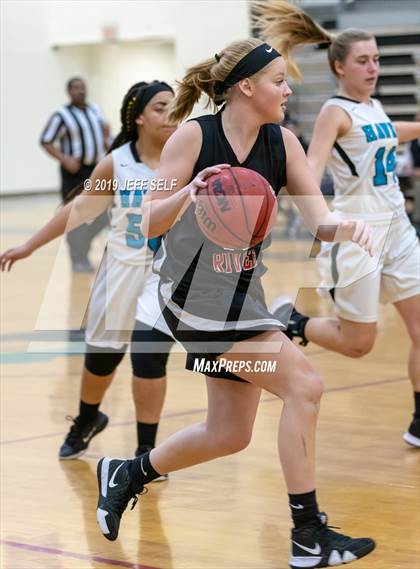 Thumbnail 2 in Nansemond River @ Hickory photogallery.
