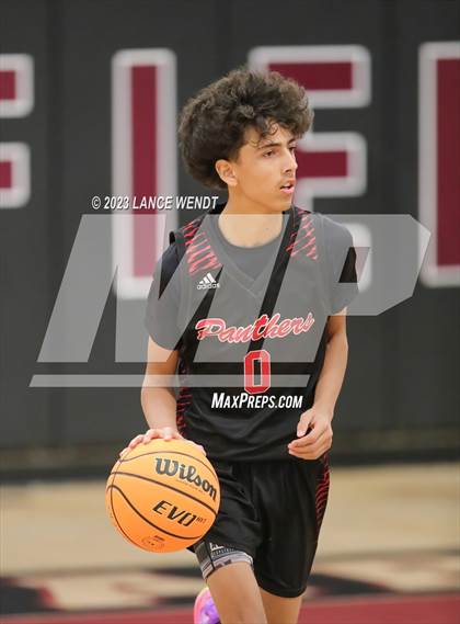Thumbnail 2 in Cherokee Trail vs. Pomona photogallery.