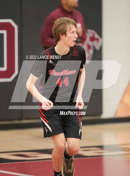Thumbnail 1 in Cherokee Trail vs. Pomona photogallery.