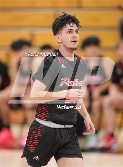 Thumbnail 1 in Cherokee Trail vs. Pomona photogallery.