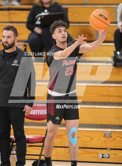 Thumbnail 2 in Cherokee Trail vs. Pomona photogallery.