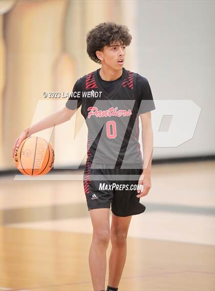 Thumbnail 1 in Cherokee Trail vs. Pomona photogallery.