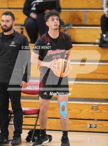Thumbnail 3 in Cherokee Trail vs. Pomona photogallery.