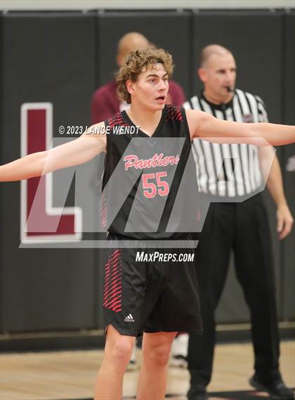 Thumbnail 2 in Cherokee Trail vs. Pomona photogallery.
