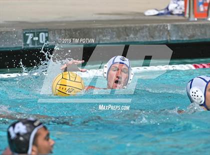 Thumbnail 2 in Pacifica vs Canyon photogallery.