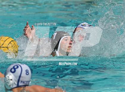Thumbnail 3 in Pacifica vs Canyon photogallery.