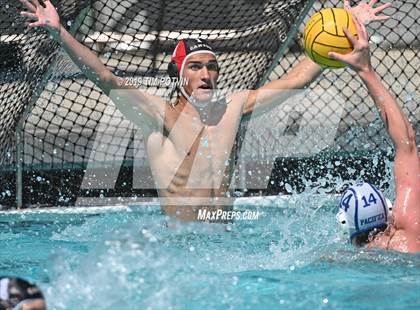 Thumbnail 3 in Pacifica vs Canyon photogallery.