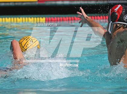 Thumbnail 3 in Pacifica vs Canyon photogallery.