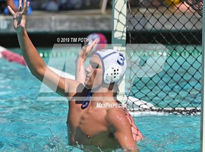 Thumbnail 1 in Pacifica vs Canyon photogallery.