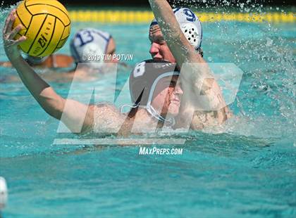 Thumbnail 3 in Pacifica vs Canyon photogallery.