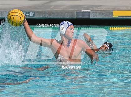 Thumbnail 2 in Pacifica vs Canyon photogallery.