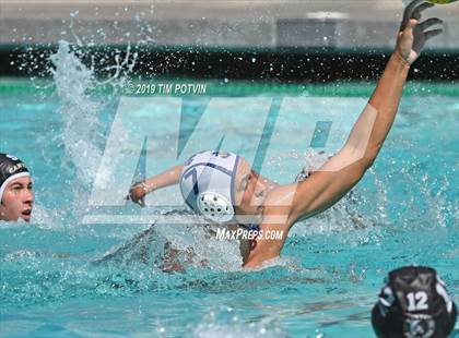 Thumbnail 3 in Pacifica vs Canyon photogallery.