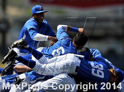 Thumbnail 3 in Bishop Amat vs. Palm Desert (CIF SS DIV 3 Final) photogallery.