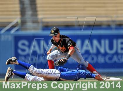 Thumbnail 1 in Bishop Amat vs. Palm Desert (CIF SS DIV 3 Final) photogallery.