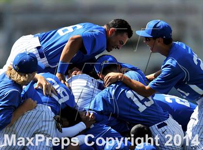 Thumbnail 1 in Bishop Amat vs. Palm Desert (CIF SS DIV 3 Final) photogallery.