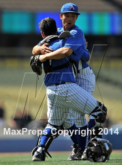 Thumbnail 3 in Bishop Amat vs. Palm Desert (CIF SS DIV 3 Final) photogallery.