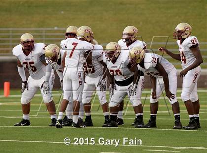 Thumbnail 1 in Howard Tech vs Brainerd (Chick Fil-A Jamboree) photogallery.