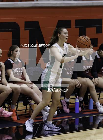 Thumbnail 3 in Clifton @ Riesel photogallery.